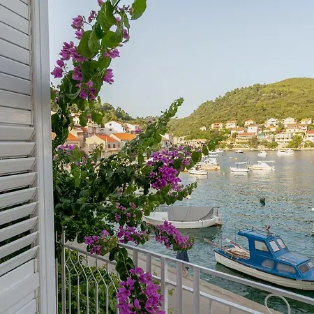 Bugenvilija Lägenhet *