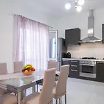 Bugenvilija Апартаменты