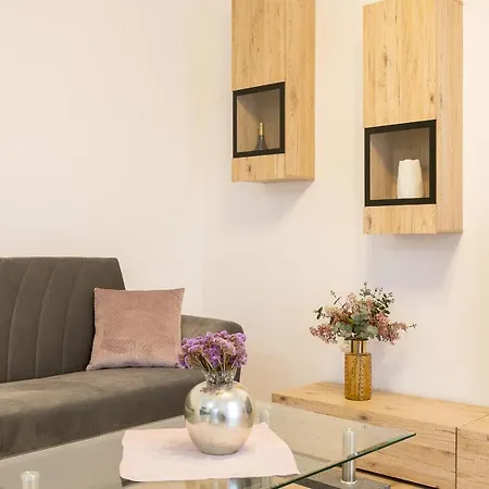 Apartment Bugenvilija *